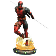 Figura Deadpool Marvel 22cm